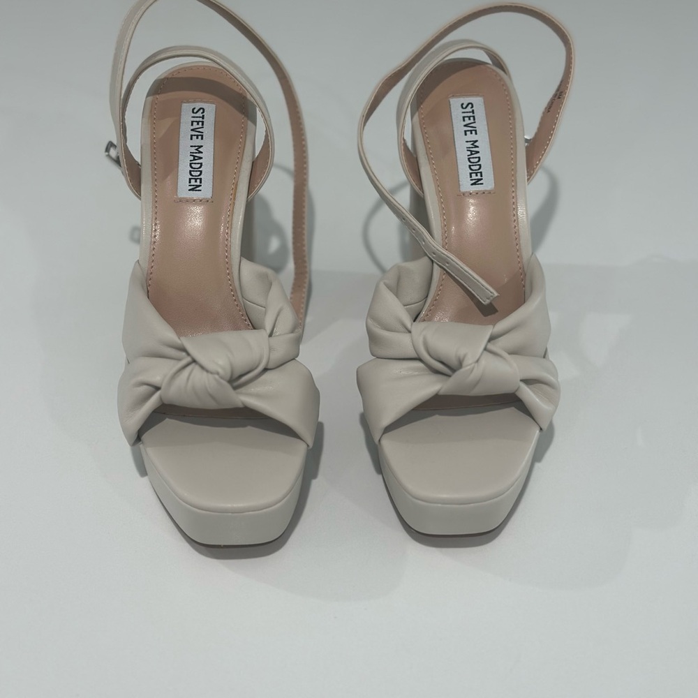 Steve Madden Cream Block Heel Sandals